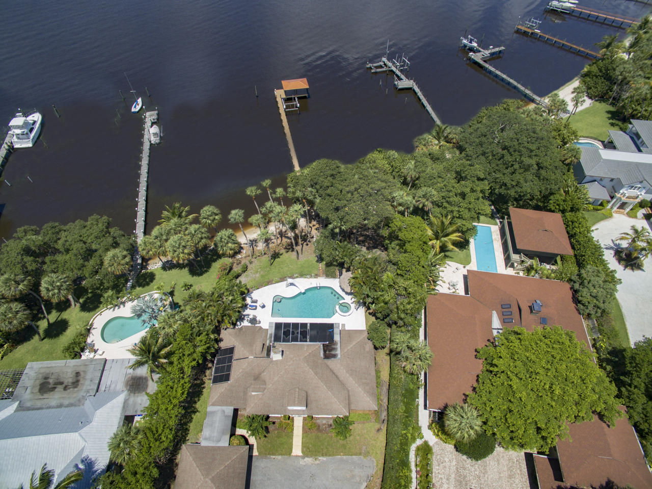 111 North Sewalls Point Road Sewall's Point, FL 34996 - Photo 2 of 46 untitled-5