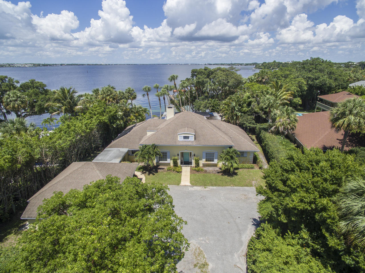 111 North Sewalls Point Road Sewall's Point, FL 34996 - Photo 5 of 46 untitled-2
