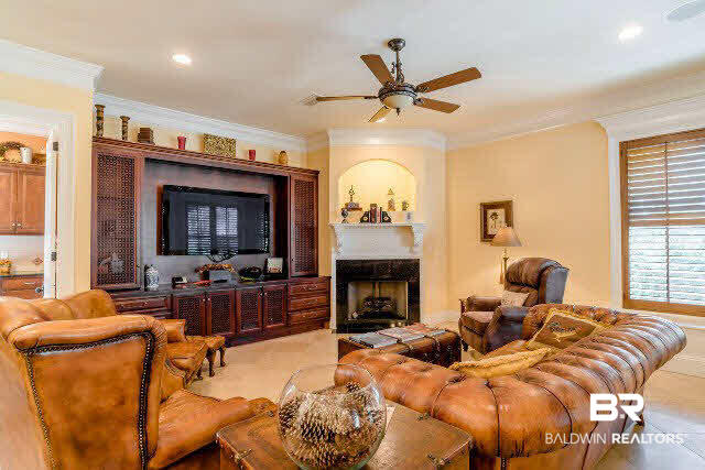 135 Augusta Court Fairhope, AL 36532 - Photo 15 of 45 Family Room