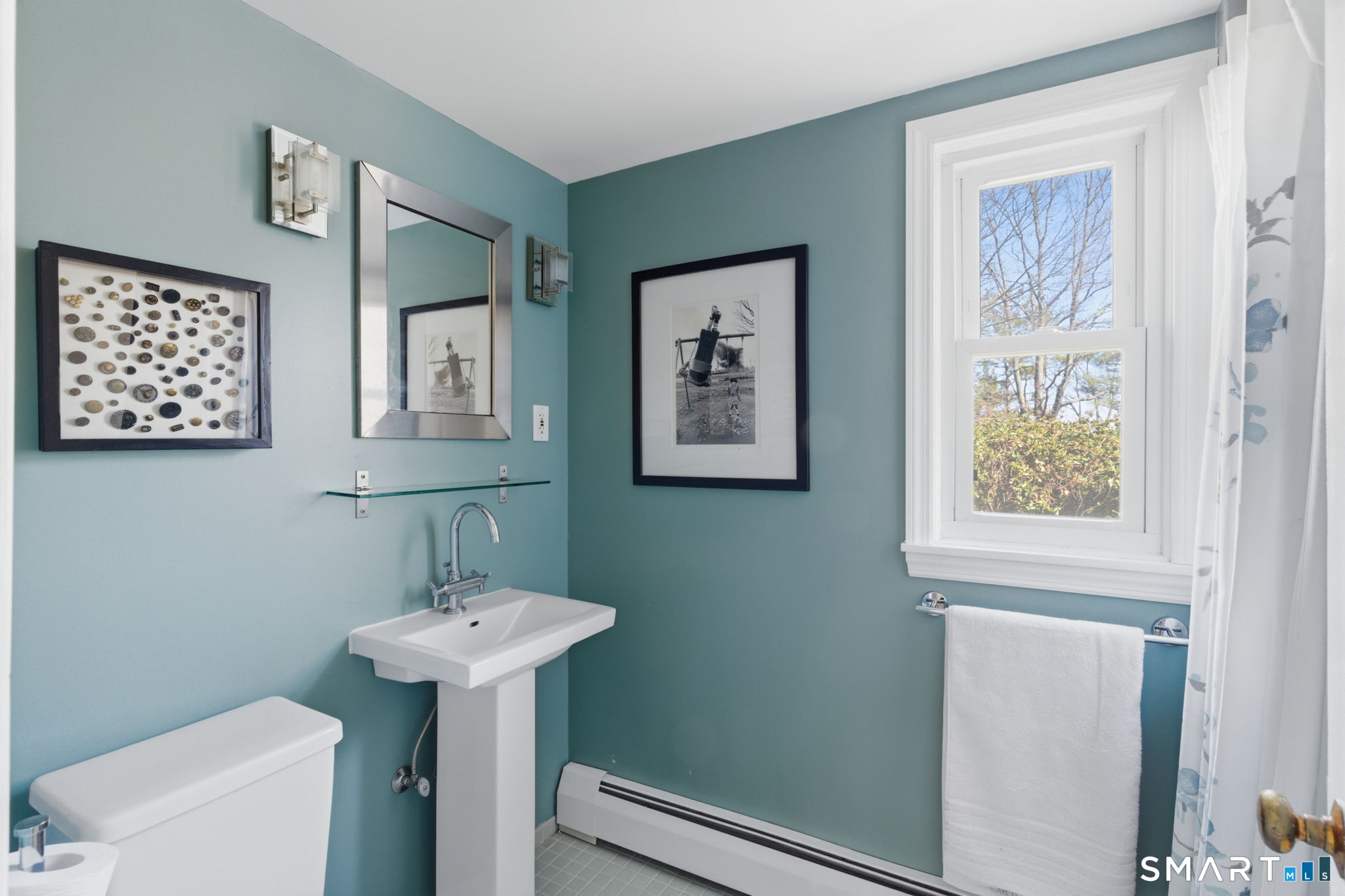 192 Dexter Avenue Meriden, CT 06450 - Photo 31 of 40 a bathroom with a sink mirror and toilet