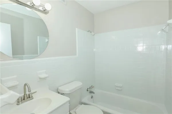 $1,100 | 2065 Alison Court Southwest, Unit 8, Atlanta, GA 30311