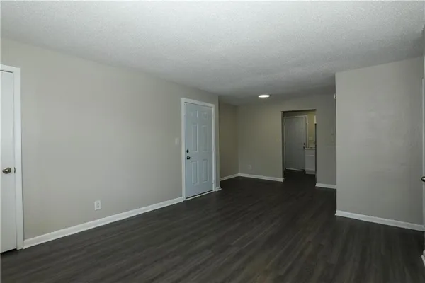 $1,100 | 2065 Alison Court Southwest, Unit 8, Atlanta, GA 30311