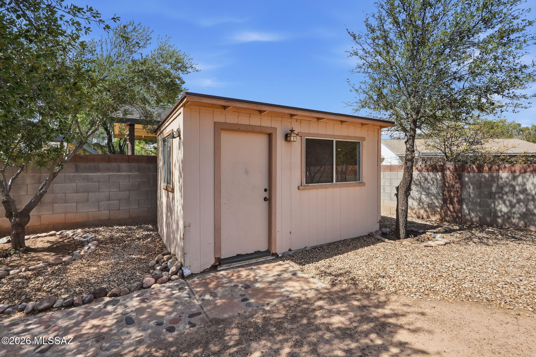 5791 North Moonbrook Road Tucson, AZ 85741 - Photo 32 of 40 Shed/Workshop for Extra Storage