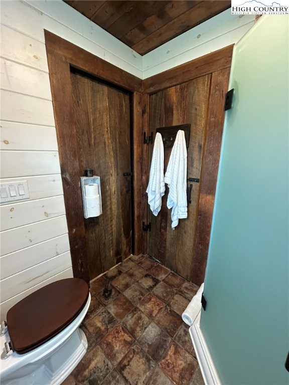 972 West Deep Ford Road Lansing, NC 28643 - Photo 28 of 45 a bathroom with a sink and toilet