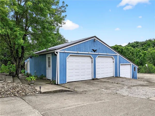 $325,000 | 2345 Tuscarawas Road, Beaver, PA 15009