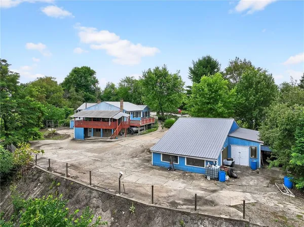 $325,000 | 2345 Tuscarawas Road, Beaver, PA 15009