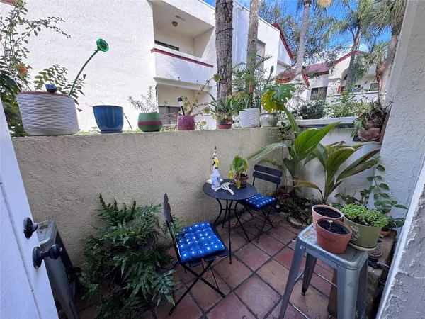 $1,750 | 1417 Avon Lane, Unit 104, North Lauderdale, FL 33068