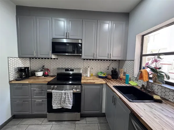 $1,750 | 1417 Avon Lane, Unit 104, North Lauderdale, FL 33068
