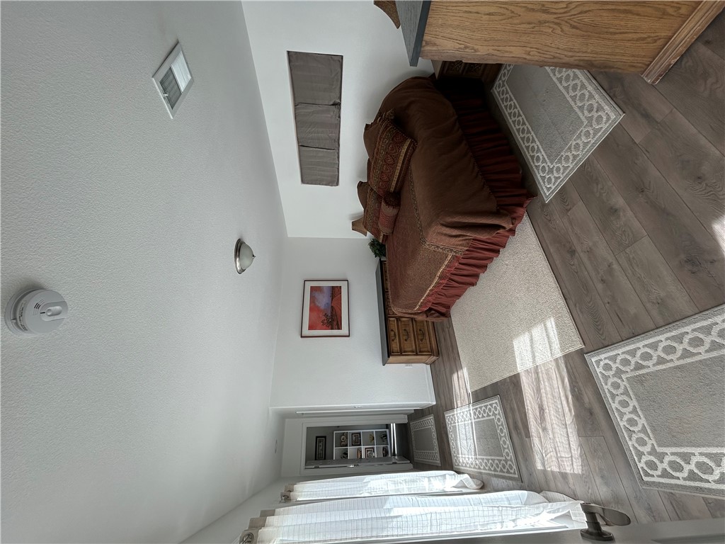 2191 Seneca Street Kingman, AZ 86401 - Photo 8 of 26 a bedroom with a large bed and a rug
