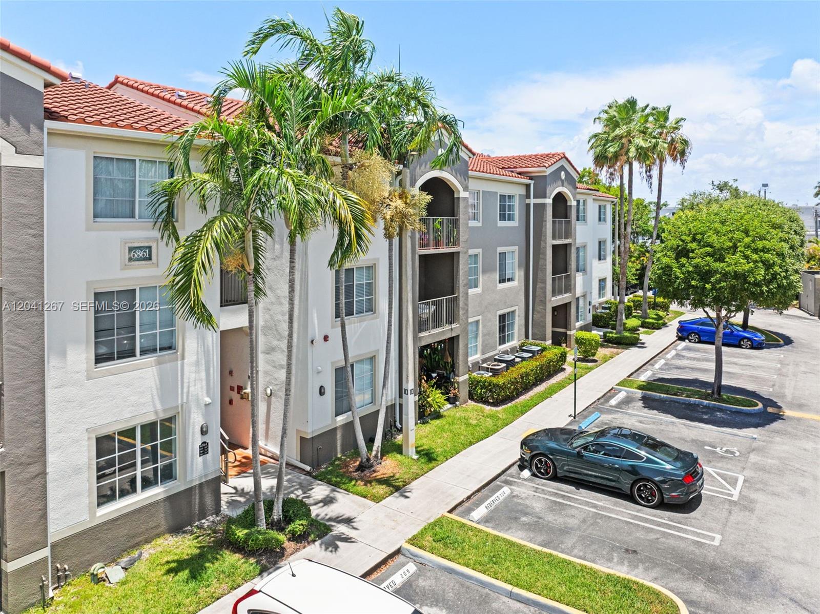 6861 Southwest 44th Street, Unit 202 Miami, FL 33155 - Photo 2 of 37