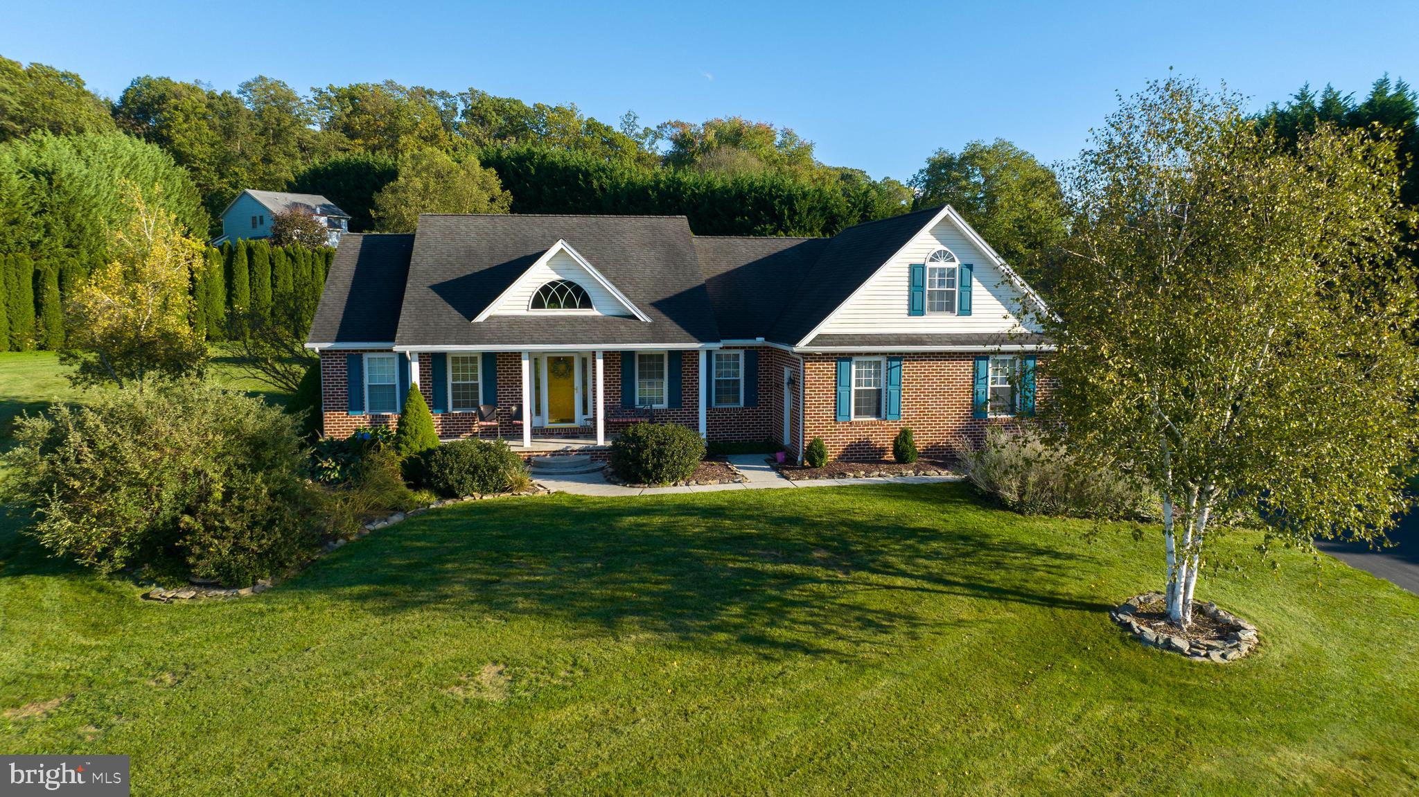 1803 Liberty Road Spring Grove, PA 17362 - Photo 2 of 36