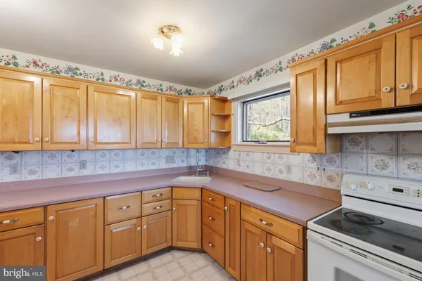 $699,000 | 777 Glengary Road, Winchester, VA 22603