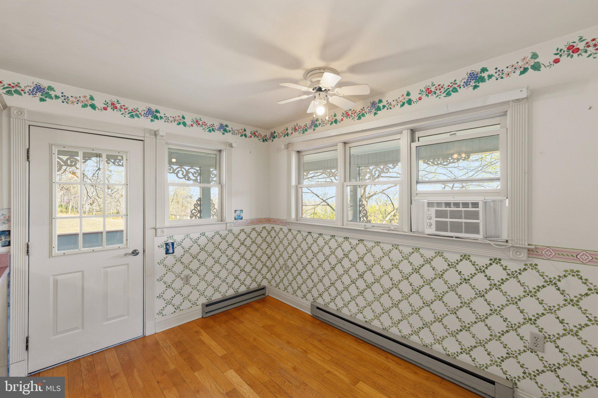 777 Glengary Road Winchester, VA 22603 - Photo 23 of 69 a bathroom with a sink mirror and window