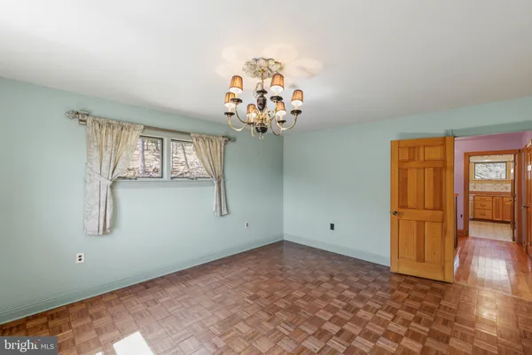 $699,000 | 777 Glengary Road, Winchester, VA 22603