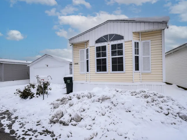 $29,500 | 3513 Barb Avenue, Unit 178, Waukegan, IL 60085