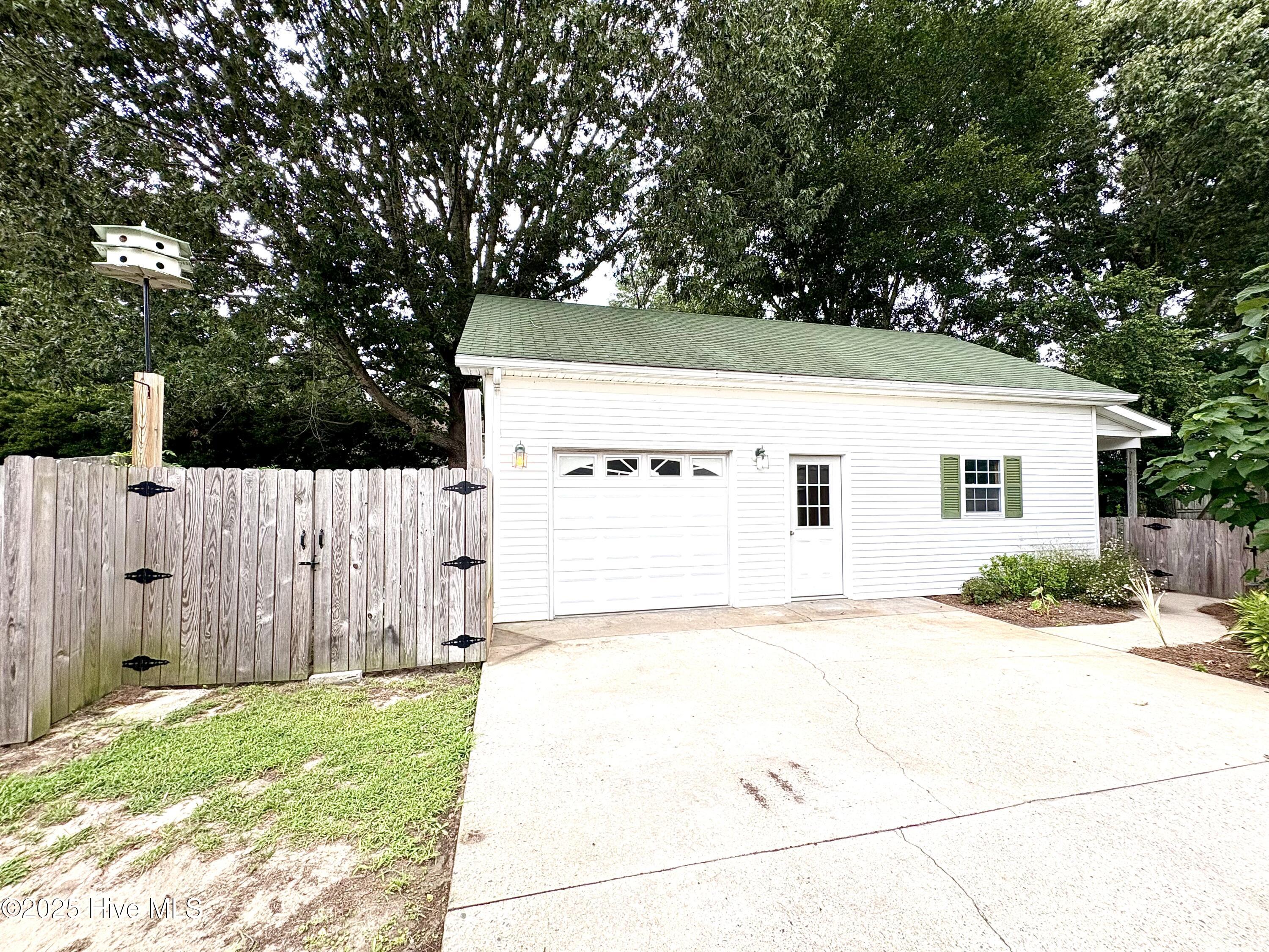 114 Vineyard Drive Camden, NC 27921 - Photo 32 of 44 Detached