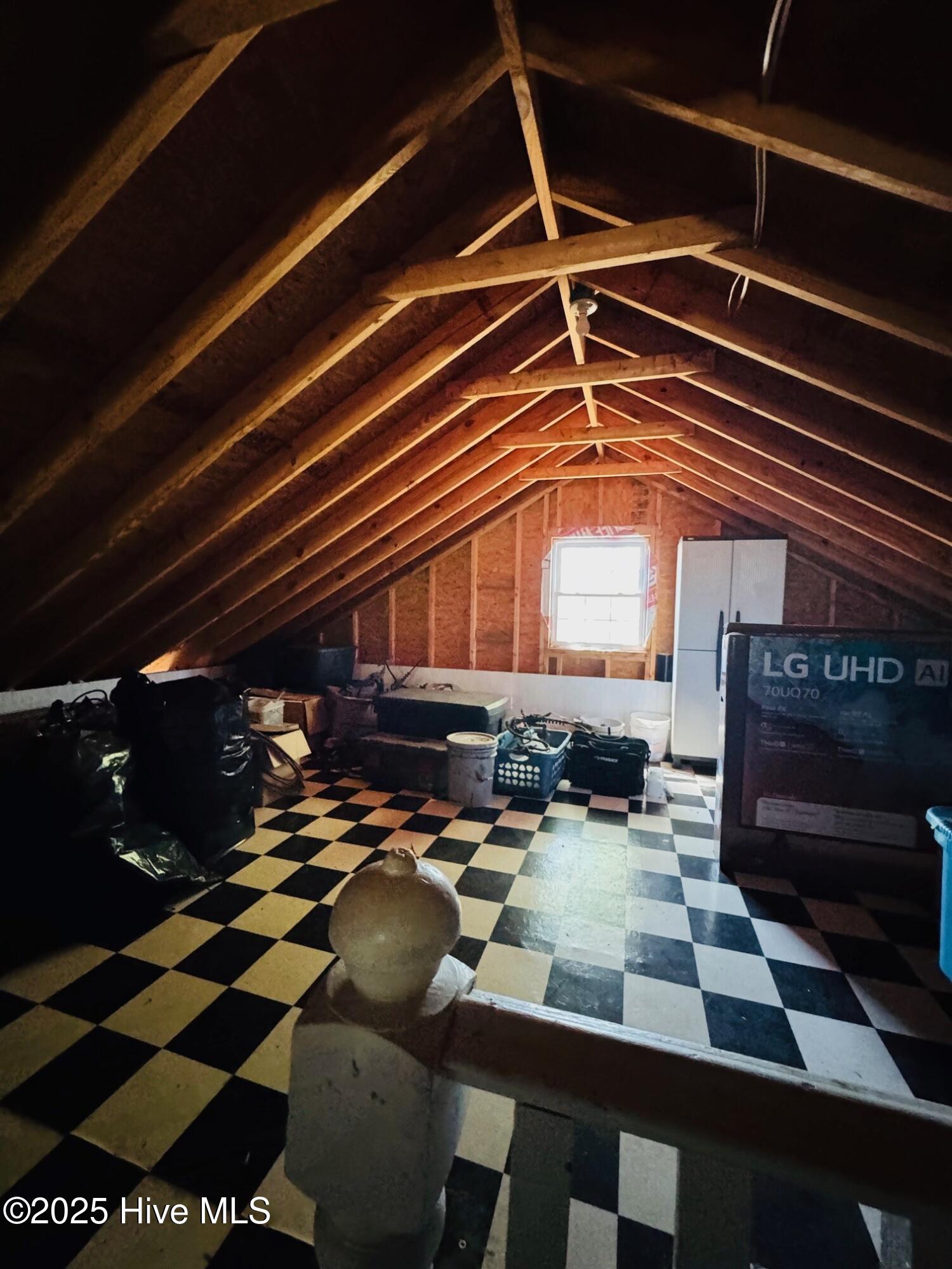 114 Vineyard Drive Camden, NC 27921 - Photo 36 of 44 Detached upstairs