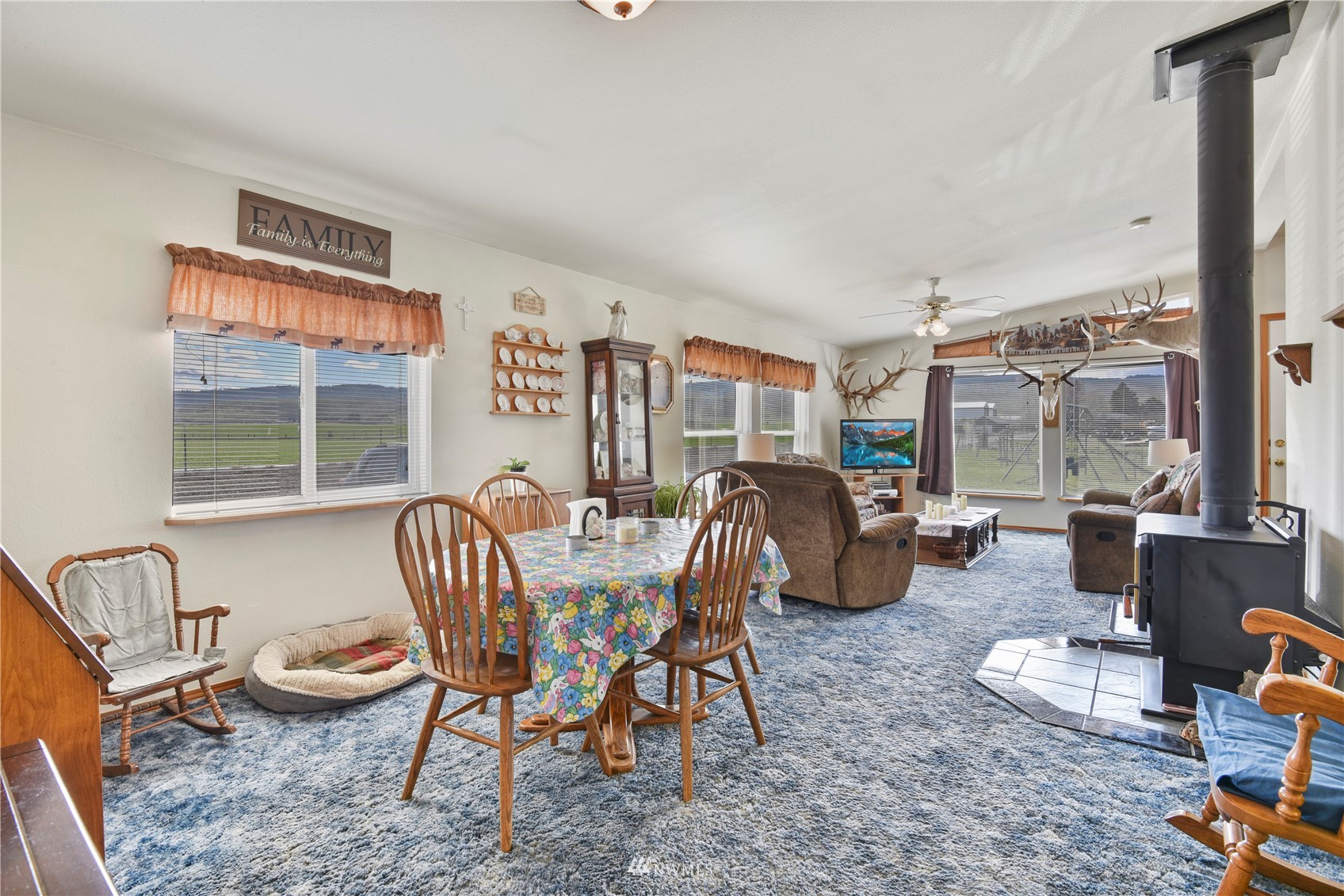 2133 Thorp Cemetery Road Thorp, WA 98946 - Photo 4 of 34 Gallery Image 4