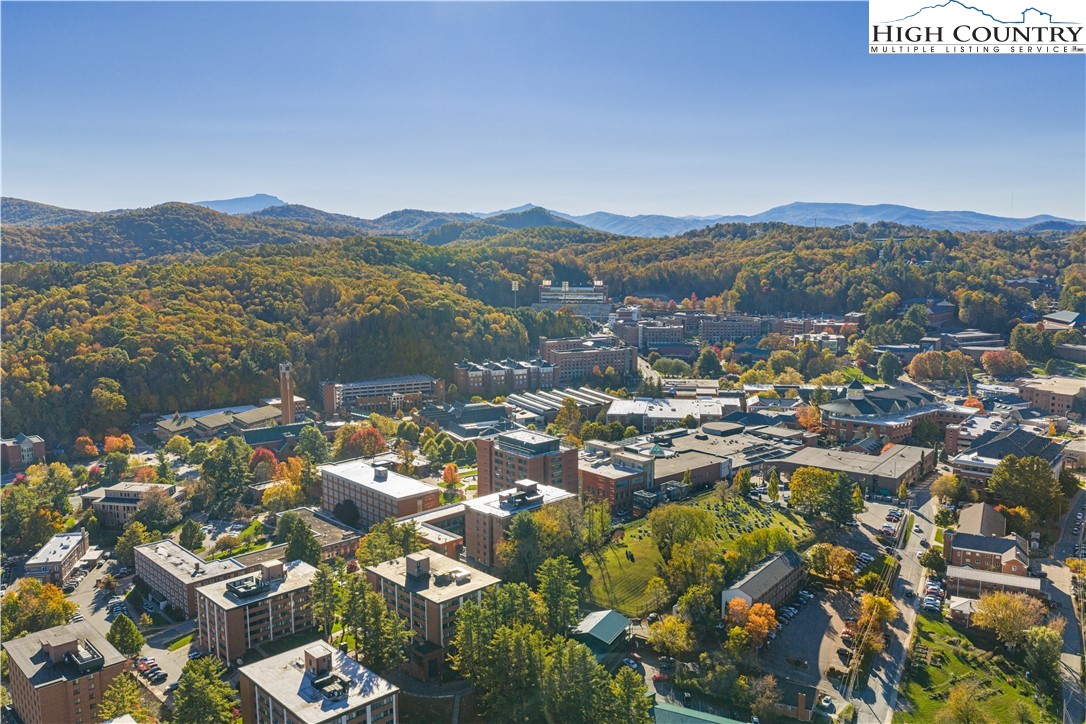 229 East King Street, Unit 17 Boone, NC 28607 - Photo 21 of 22 a view of city and mountain
