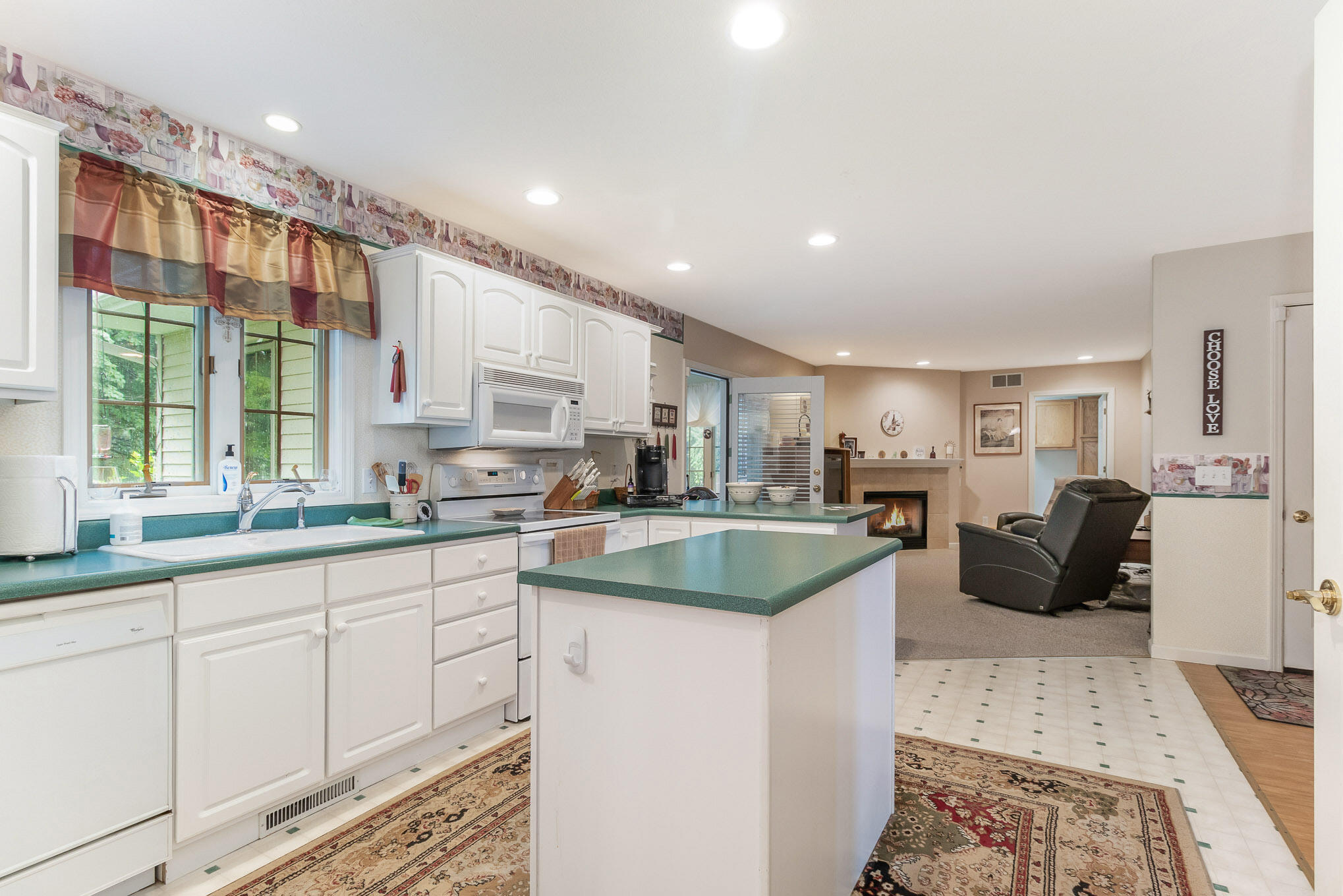 56365 Buffalo Drive Three Rivers, MI 49093 - Photo 5 of 36 Kitchen
