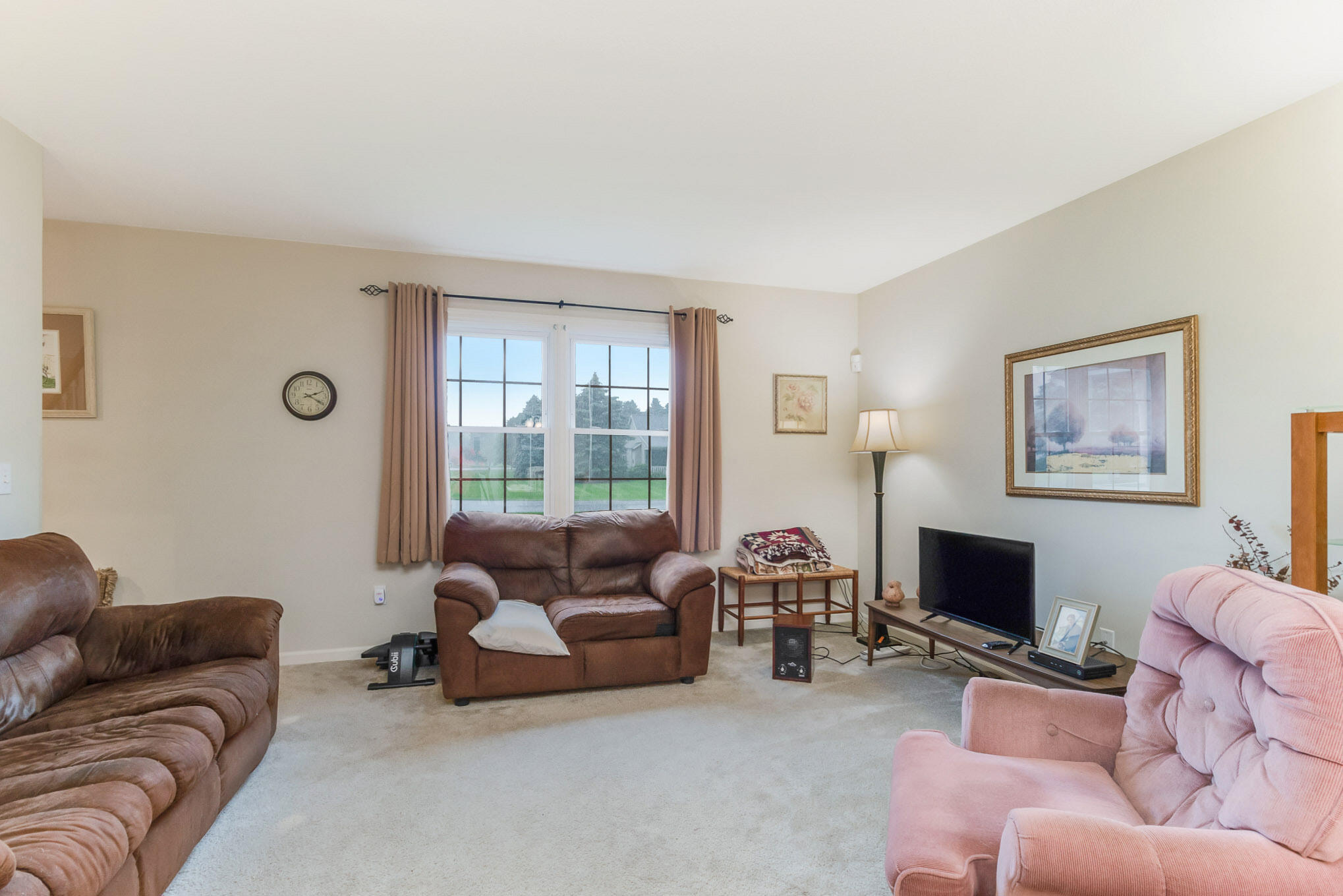 56365 Buffalo Drive Three Rivers, MI 49093 - Photo 8 of 36 Living Room