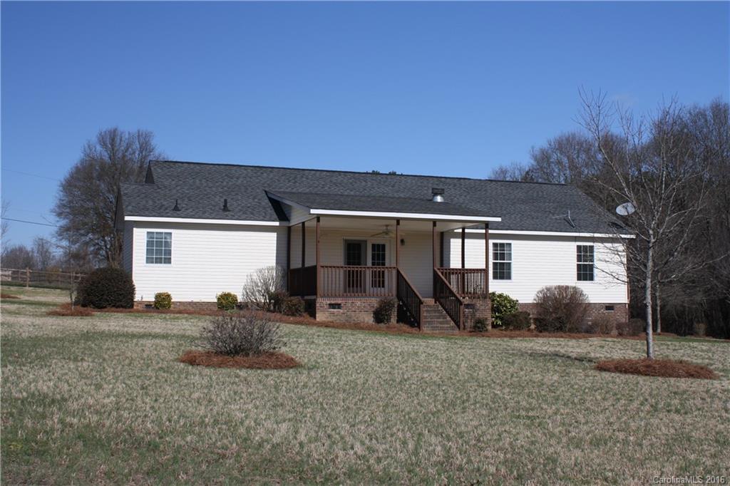 10866 Barberville Road Indian Land, SC 29707 - Photo 4 of 20 a front view of a house with patio