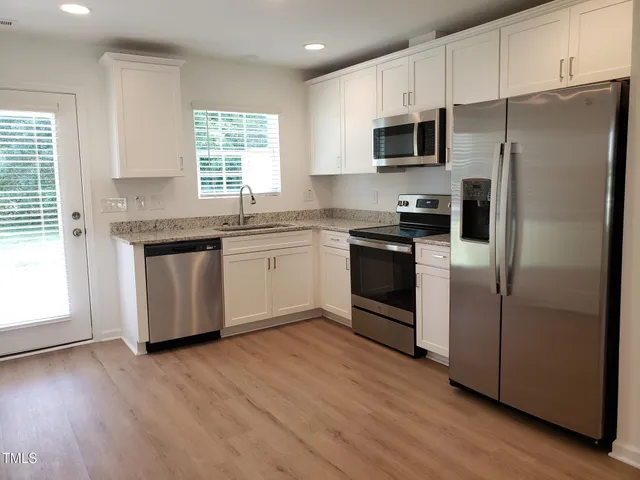 $1,370 | 207 South Nash Street, Unit A, Bunn, NC 27508