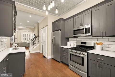 $1,199,000 | 1010 K Street Northeast, Washington, DC 20002