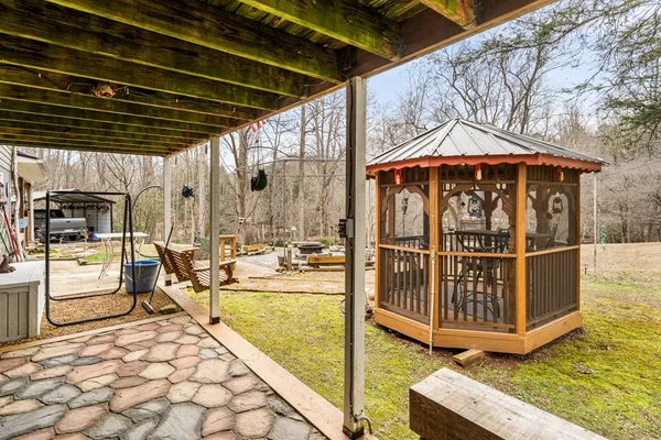 $400,000 | 78 Hideaway Cove, Hayesville, NC 28904