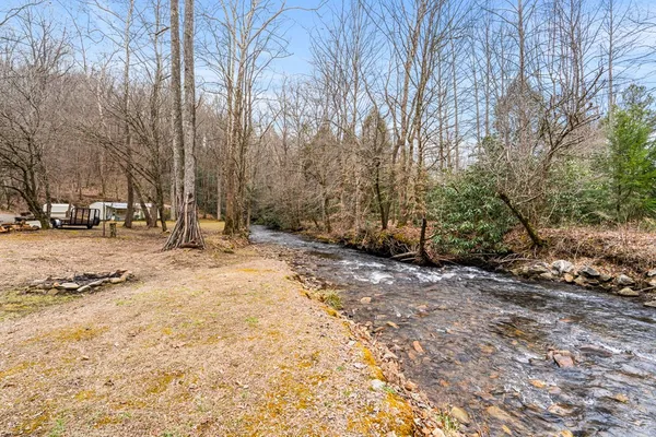$400,000 | 78 Hideaway Cove, Hayesville, NC 28904