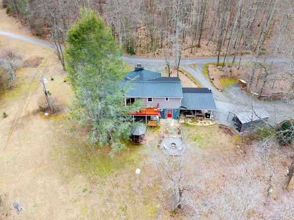 $400,000 | 78 Hideaway Cove, Hayesville, NC 28904