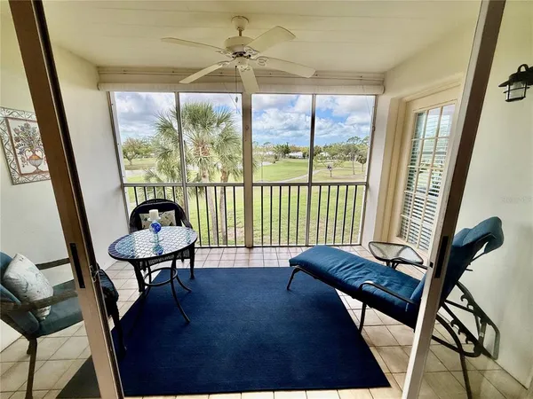 $229,000 | 433 Cerromar Lane, Unit 534, Venice, FL 34293