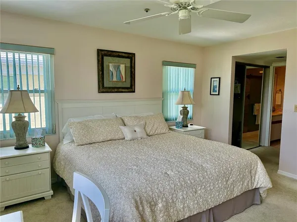 $229,000 | 433 Cerromar Lane, Unit 534, Venice, FL 34293
