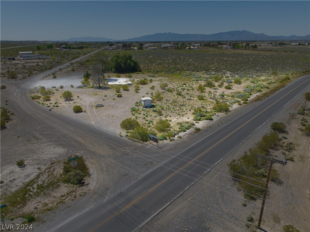 360 East Country Place Road Pahrump, NV 89060 - Photo 2 of 7