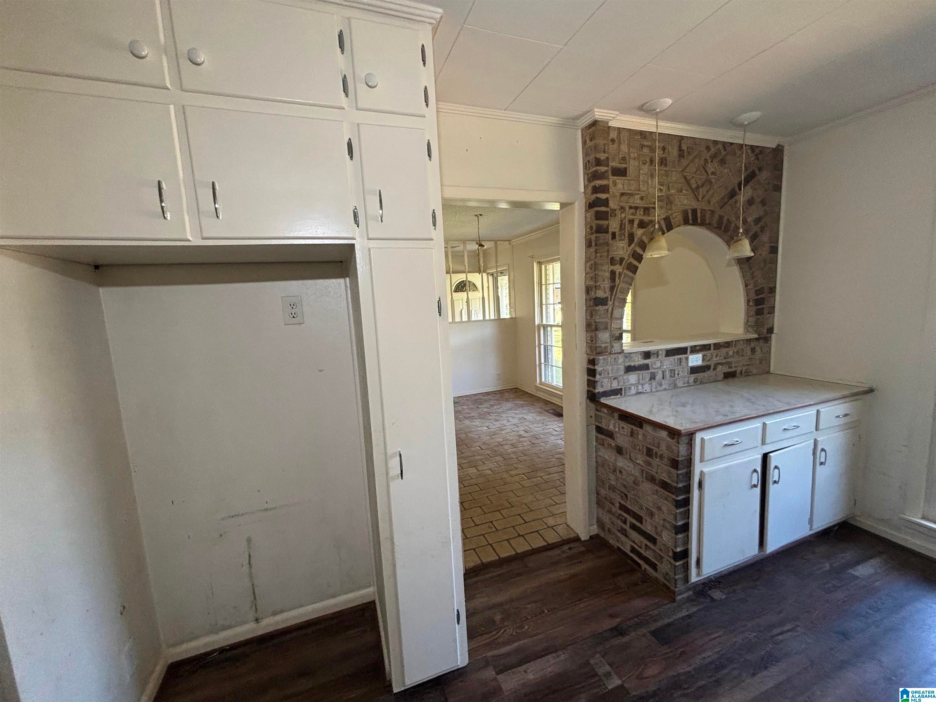 8341 North Valley Road Pinson, AL 35126 - Photo 8 of 30 Gallery Image 8