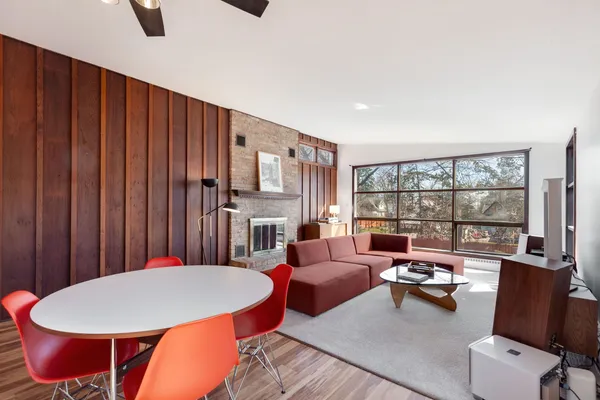 $485,000 | 51 Wilcox Avenue, Elgin, IL 60123