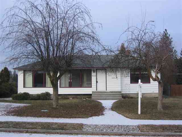 6025 North Ridgeview Place Spokane, WA 99205 - Photo 1 of 9 Gallery Image 1