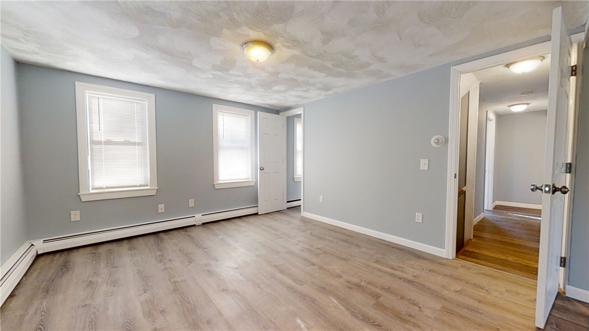 34 Log Bridge Road Coventry, RI 02816 - Photo 17 of 35