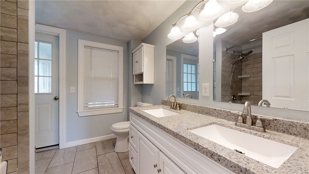 34 Log Bridge Road Coventry, RI 02816 - Photo 22 of 35