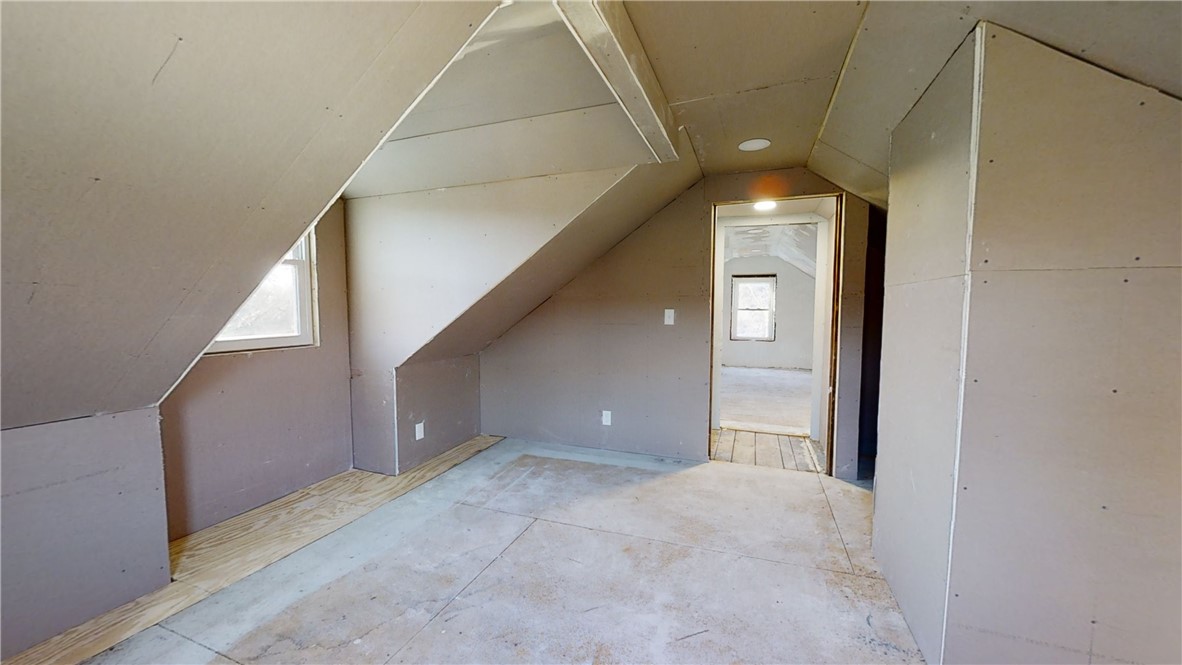 34 Log Bridge Road Coventry, RI 02816 - Photo 25 of 35