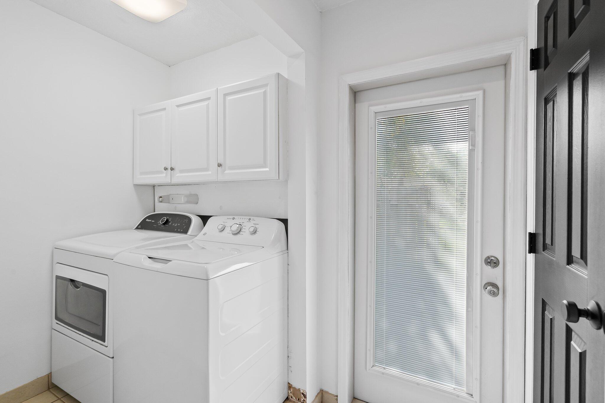 20210 Southwest 49th Court Southwest Ranches, FL 33332 - Photo 22 of 63 Laundry #1