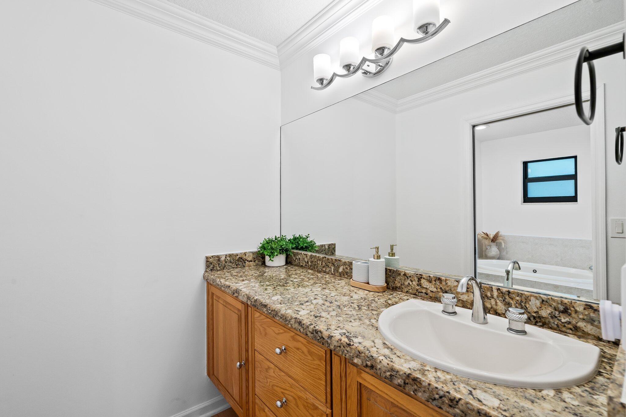 20210 Southwest 49th Court Southwest Ranches, FL 33332 - Photo 27 of 63 Primary Bathroom