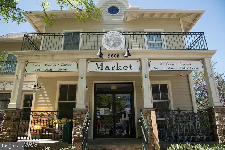2717 Rittenhouse Street Northwest Washington, DC 20015 - Photo 42 of 59 Broad Branch Market
