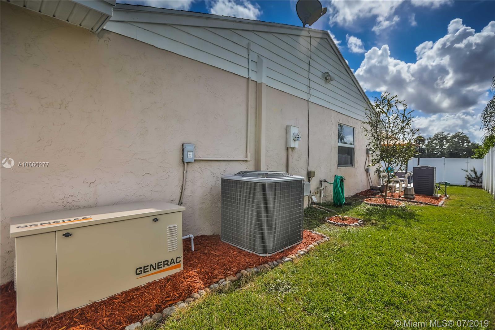 8298 Huntsman Place Boca Raton, FL 33433 - Photo 14 of 26