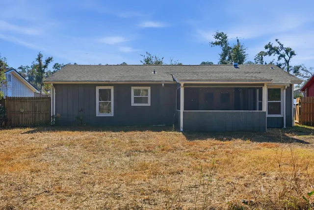 a view of a storage & utility room