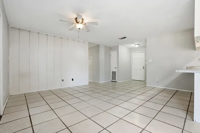 a view of a livingroom with furniture