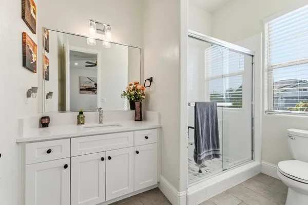 $869,900 | 785 Ponderosa Way, Madera, CA 93636