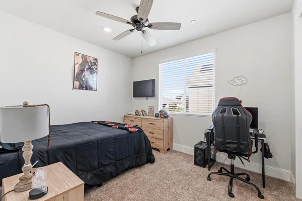 $869,900 | 785 Ponderosa Way, Madera, CA 93636