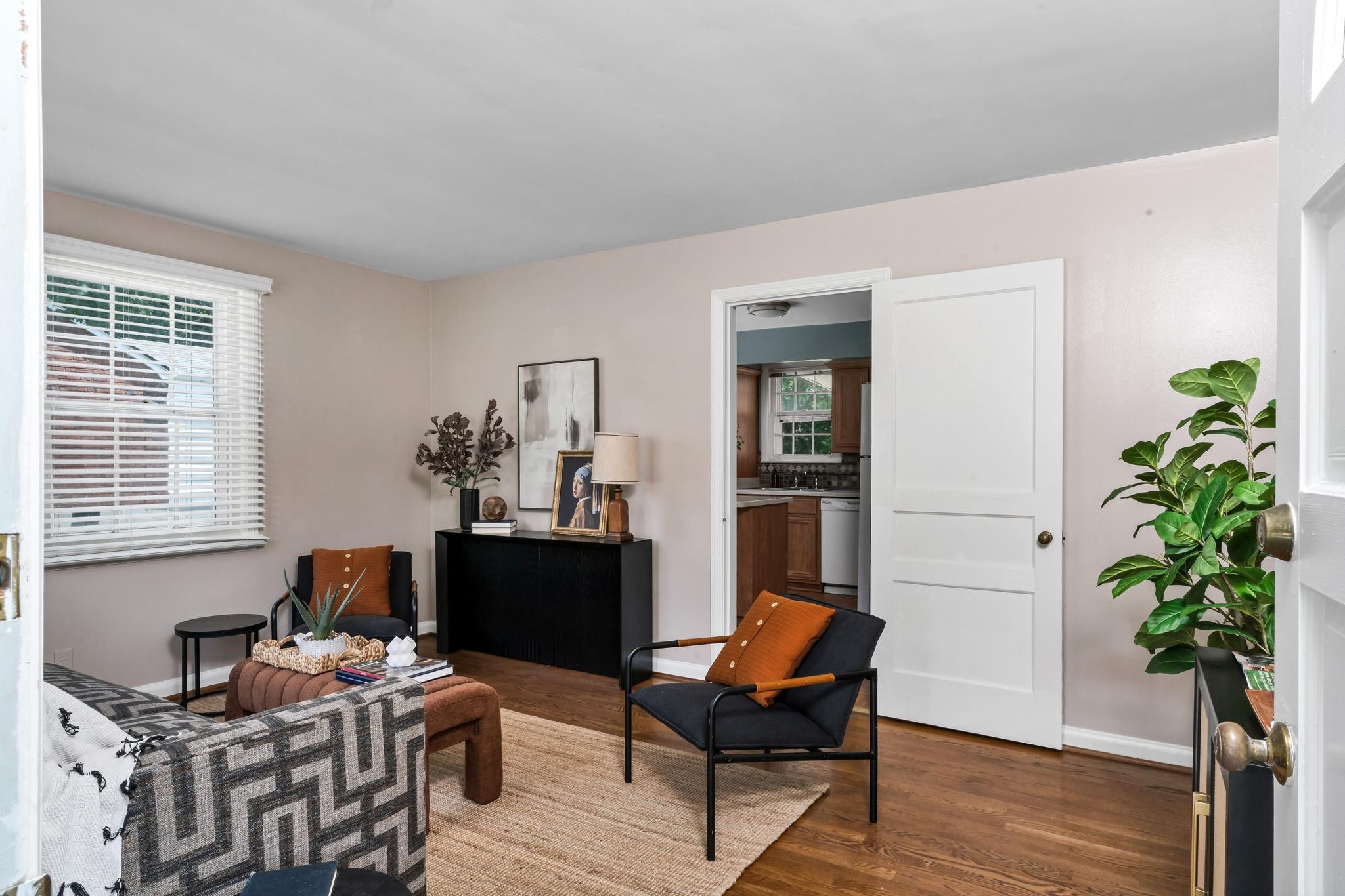 217 Ridgeway Drive Nashville, TN 37214 - Photo 4 of 25