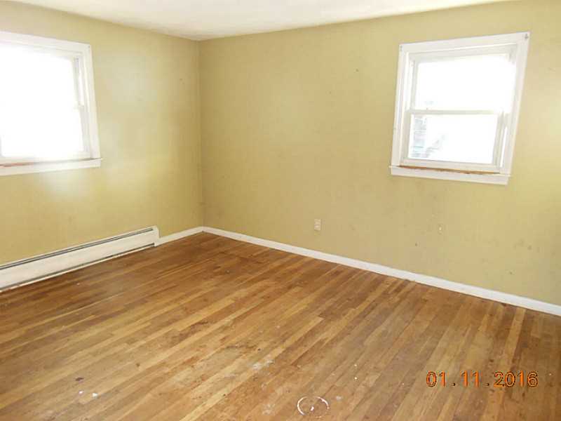 1708 Flat River Road Coventry, RI 02816 - Photo 9 of 12 Bedroom.